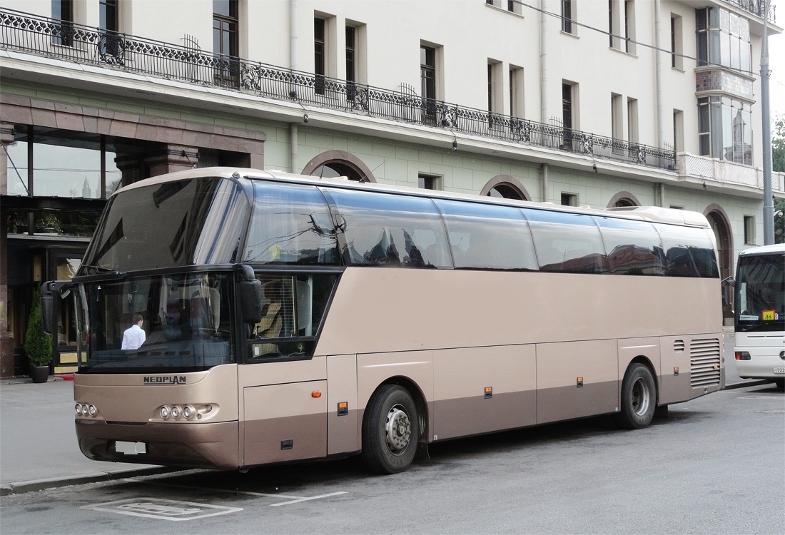 Neoplan Tourliner